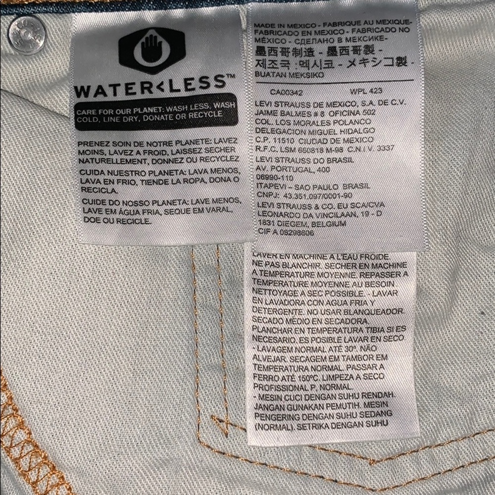 Levi’s Jeans 👖 - Picture 5 of 6